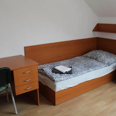 Na Spejcharu, Zelevcice Проживание в семье *