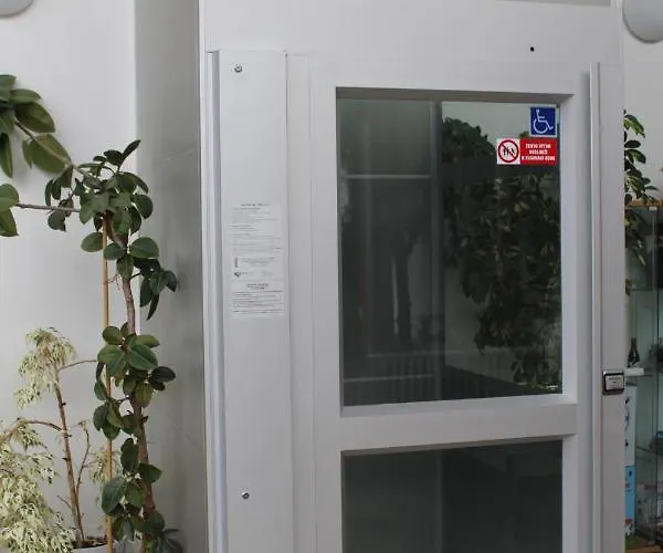 Na Spejcharu, Zelevcice