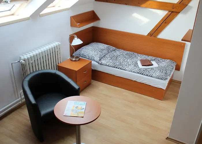 Na Spejcharu, Zelevcice * Slaný